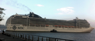 A picture named cruiseShip.gif